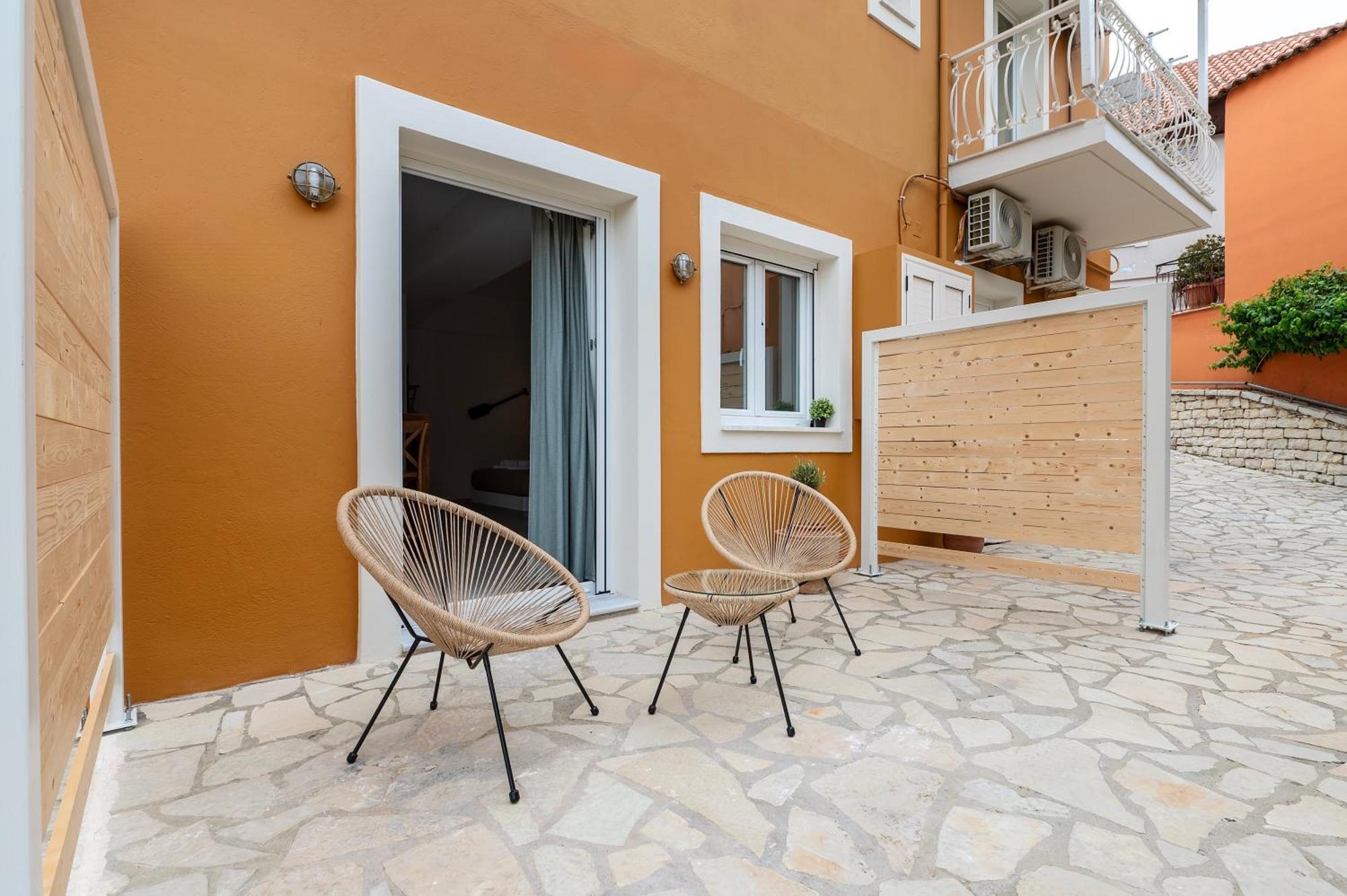 Astra Apartment Parga Luaran gambar