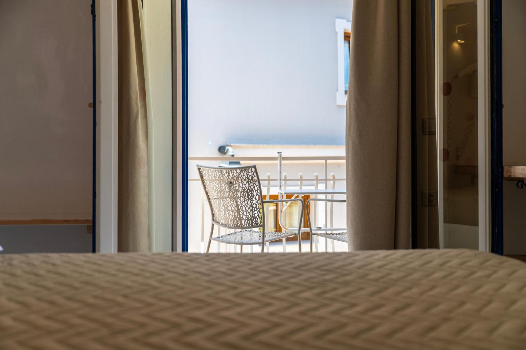 Astra Apartment Parga Luaran gambar