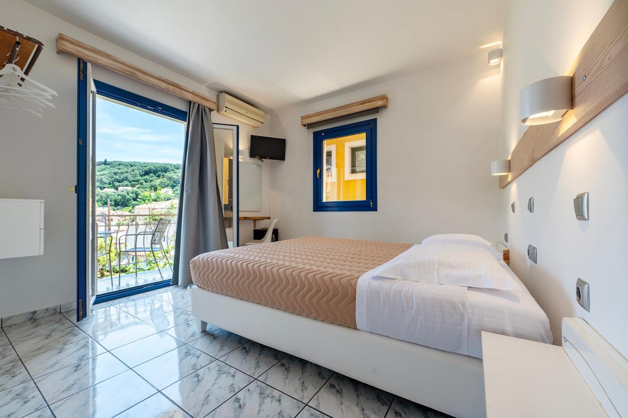 Astra Apartment Parga Luaran gambar